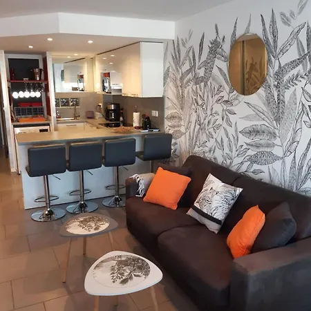 Cap D'agde Naturiste Port Ambonne - Popcorn *