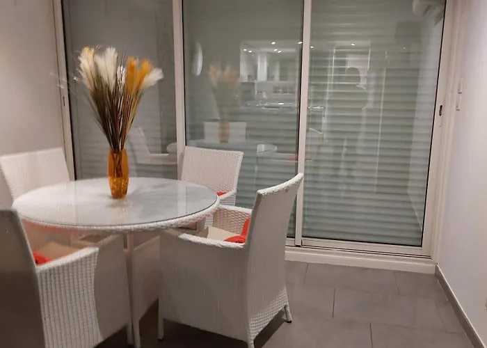 Apartment Cap D'agde Naturiste Port Ambonne - Popcorn *